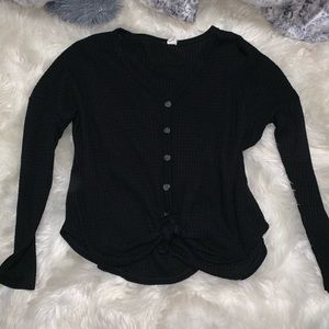Tillys Black Top